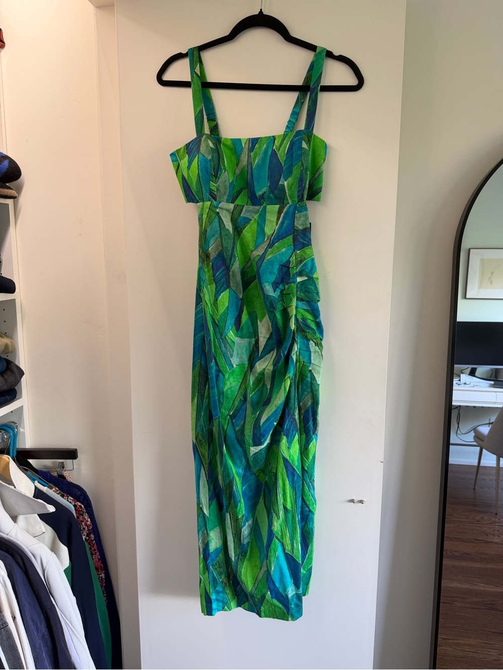 Vix Mira Midi Dress in Tropical Leaf-Print - Picture 3 of 12